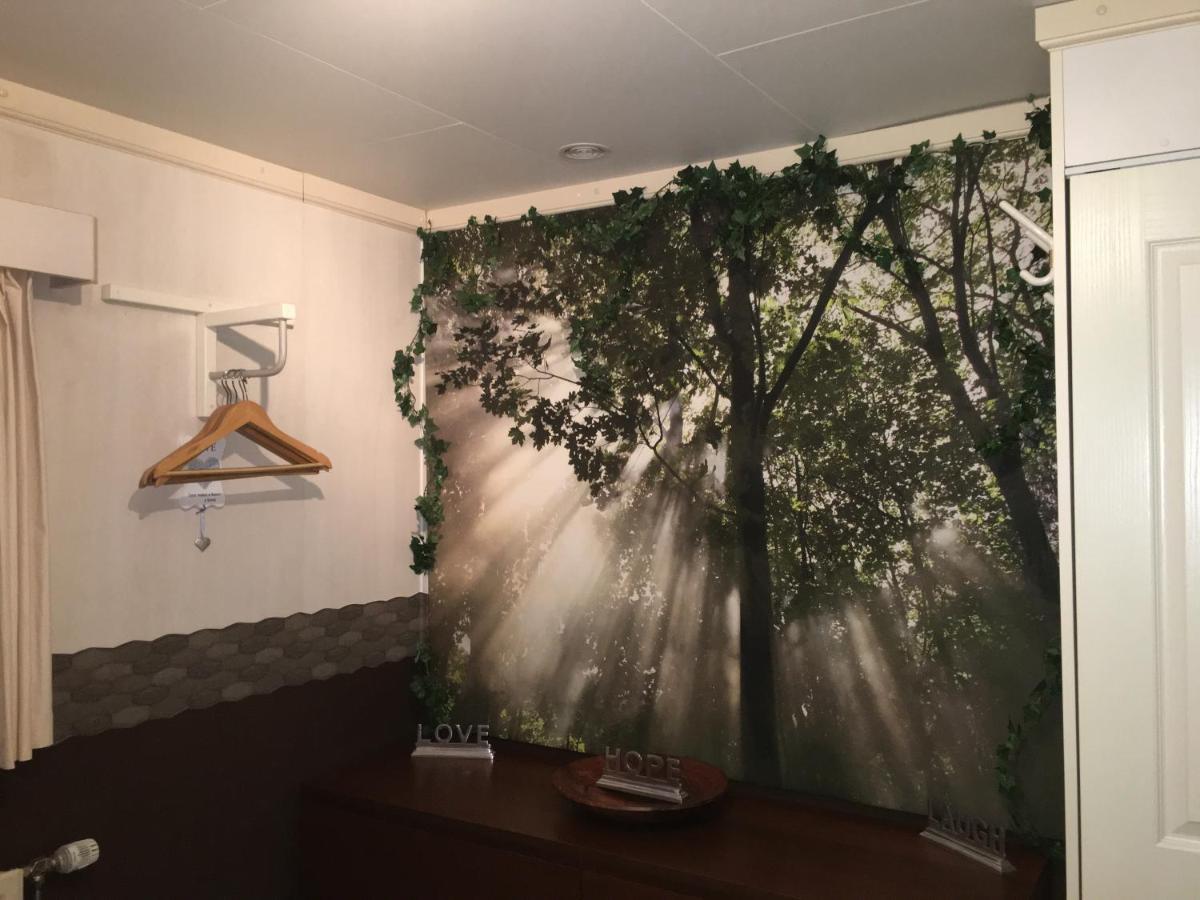 Veluwe Park Reewold Chalet Infinity Putten Eksteriør bilde